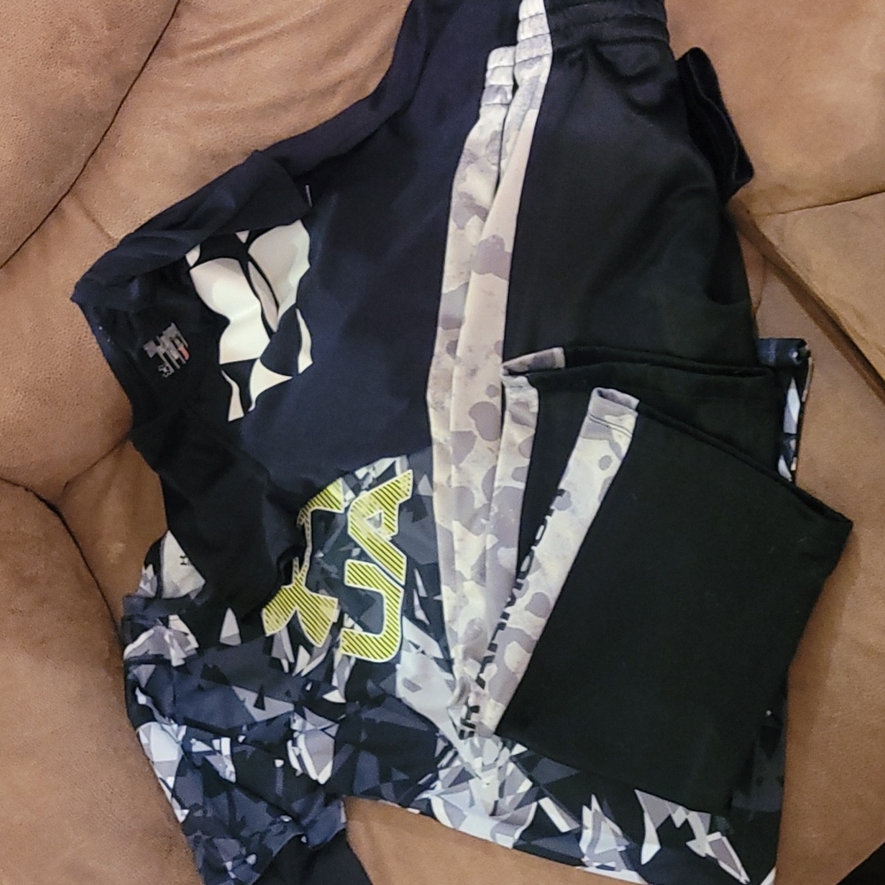 Boys under Armour set size 7